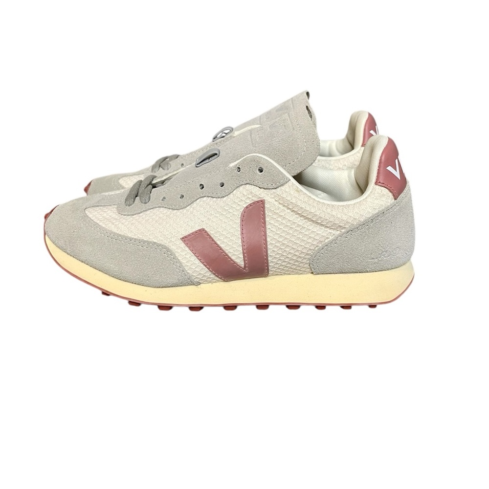 Veja Rio Branco Retro Running Sneakers (Gray/White/Red) $200 New & Never Worn! - Picture 9 of 13